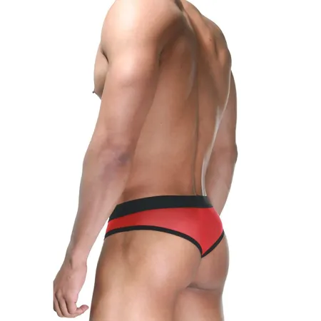 Crvene Tonge sa crnim kantom