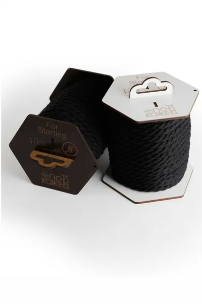 Pamučno crno uže za šibari na smeđoj zavojnici, 10 m.