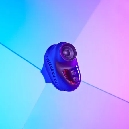 Stimulator klitorisa na prst Love to Love KISSCOOL-IRIDESCENT INDIGO