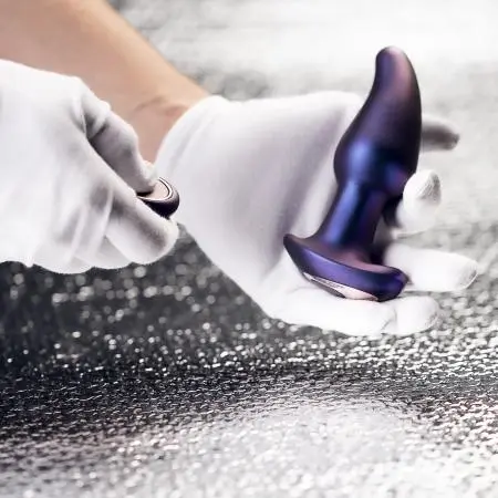 Asteroid Analni čep sa perlicama na šipci i zakrivljenim završetkom i kontrolnim daljinskim upravljačem