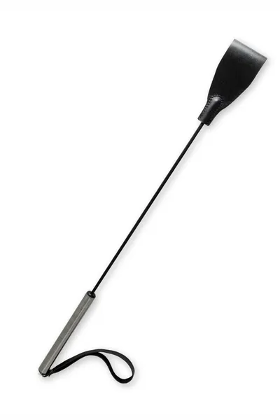 Stog je kratak sa pravougaonim crnim vrhom