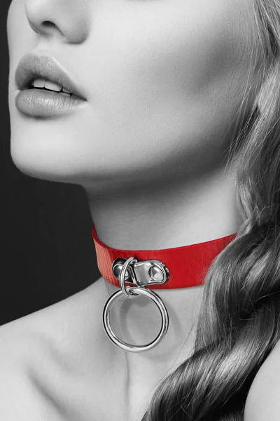 Čoker sa prstenom COLLIER FETISH ROUGE