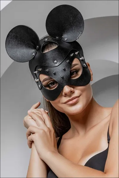 Maska miš sa šiljcima