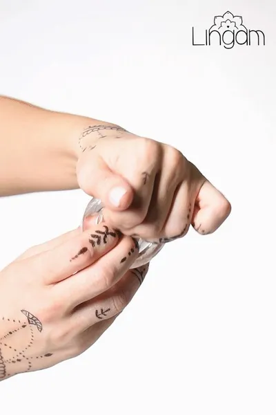 Masturbator nerealan Lingam bi TOIFA Shakti, TPE, transparentan, 9 cm