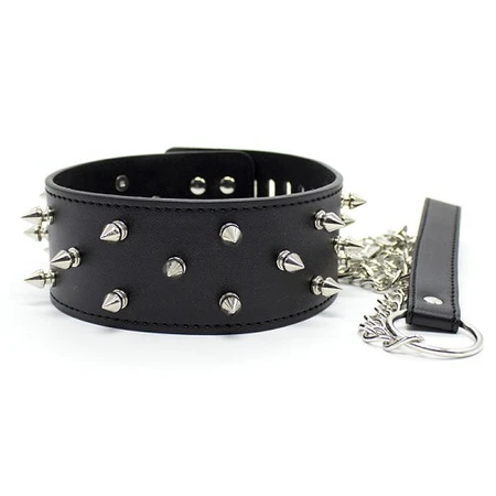 Ogrlica sa šiljcima