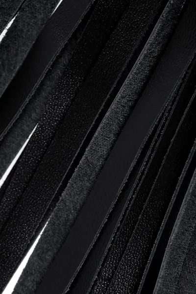 Pecado BDSM Bič, Crna drška, crni bičevi, prirodna koža