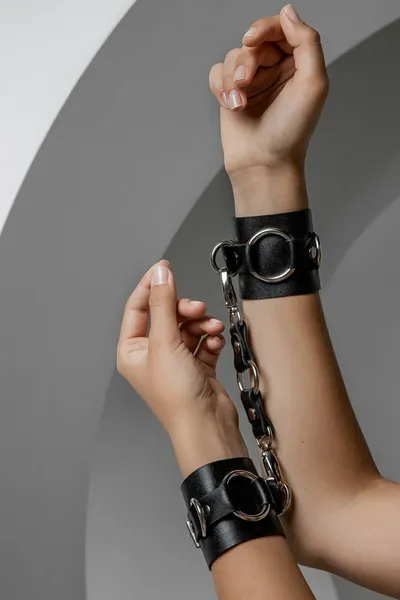 Lisice - klasične jednostavne sa jednim prstenom