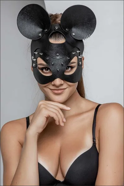 Maska miš sa šiljcima