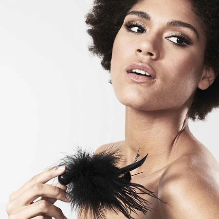 Četka nalivpera Bijouk Indiscrets Pom Pom-Feather tickler, Crna