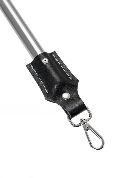 Odstojnik veliki za pričvršćivanje Pecado BDSM, metalni sa karabinerima, vrhovi-koža