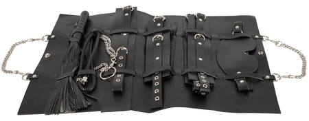 Fetiš torba sa BDSM dodacima