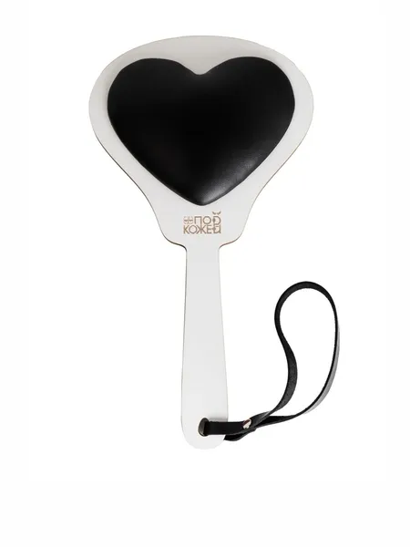 Paddle meko srce crno od prave kože, drveta i HDF premaza bele boje