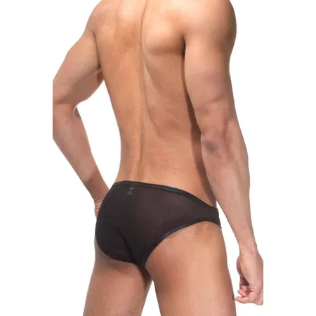 Klizači su crni sa ivicama