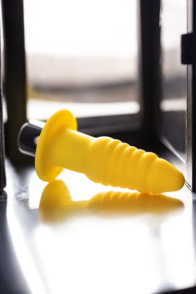 Analna vibraciona čahura-trbušnjaci, otporna na vlagu, silikon, žuta, 11 cm