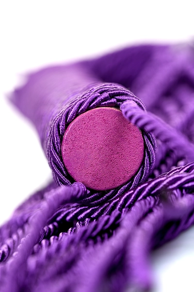 Flogger od užeta Toifa Theatre, ljubičasta