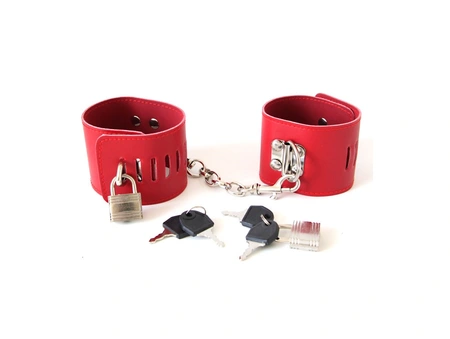 Lisice sa ključevima su crvene