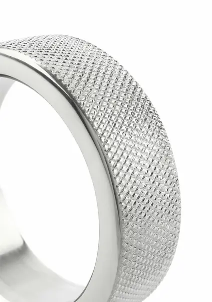 Mr. Steel CrissCross C-Ring 40mm teksturisani prsten od nerđajućeg čelika