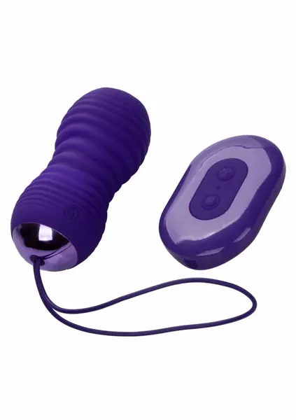 CalExotics Slay Thrust Me intimni stimulator sa potiskivanjem i daljinskim upravljačem