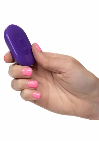 CalExotics Slay Thrust Me intimni stimulator sa potiskivanjem i daljinskim upravljačem