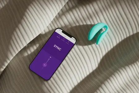 We-Vibe Sync Under The Stars Aqua - Adjustable Dual Motor Intimate Device