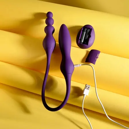 Playboy This & That dvostrani vibrator ljubičasti 10 modova vodootporan