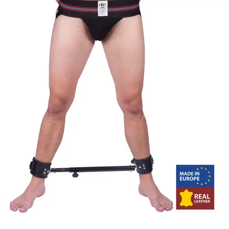 Red Leather metalna šipka za pozicioniranje sa postavljenim kožnim lisicama, crna, dužine od 35 do 60 cm