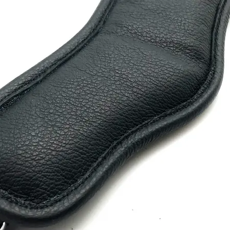 Red Leather crna kožna ogrlica od vrhunske evropske biljno štavljene kože sa podesivim kaišem
