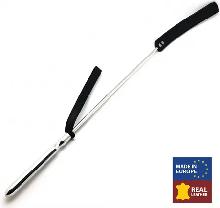 Red Leather bič za senzualnu dominaciju 70.5 cm crno srebrni vrhunski evropski kvalitet