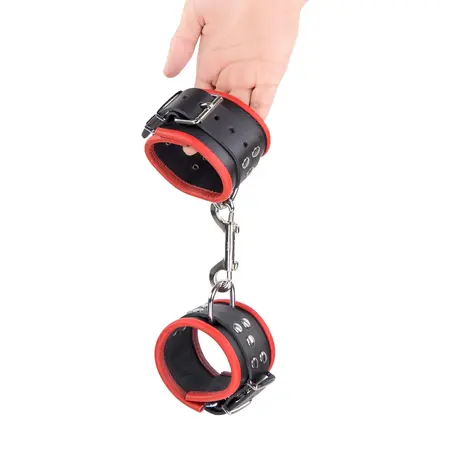 Red Leather kožne lisice za vezivanje u crvenoj i crnoj boji podesive do 25 cm