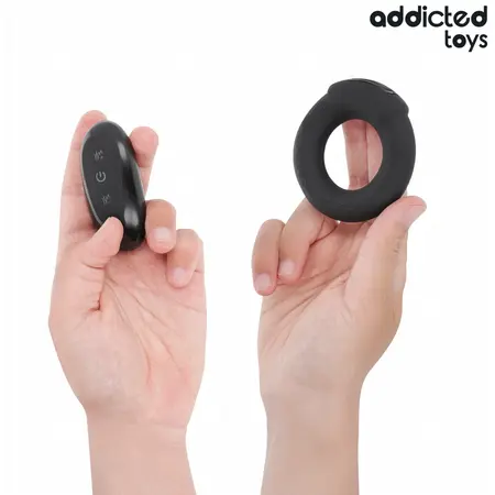 Addicted Toys vibrirajući silikonski prsten sa efektom zagrevanja i daljinskim upravljačem, crni