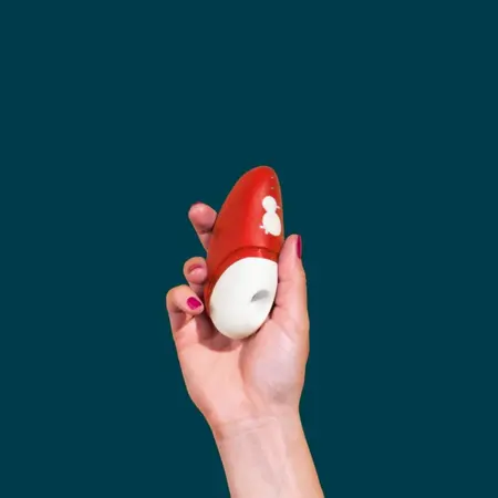 ROMP Pleasure Kit 3 u 1 set koji sadrži Wand masažer, prsten i Air System stimulator