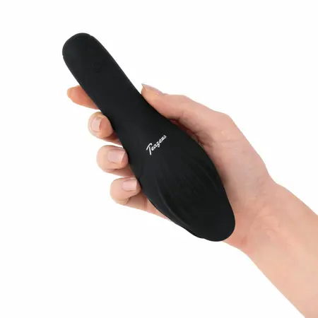 Teazers Focus intimni stimulator u crnoj boji sa ergonomskim sistemom za usisavanje i lizanje