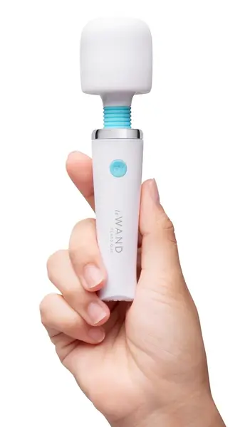 le Wand Classique Mini Wand Massager White luksuzni kompaktni punjivi masažer