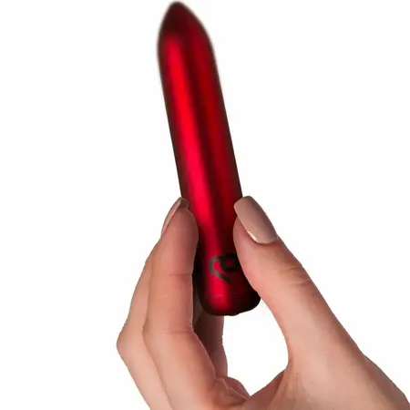 Rocks-Off punjivi vibrirajući metak Poppy Red, kompaktan vodootporni model