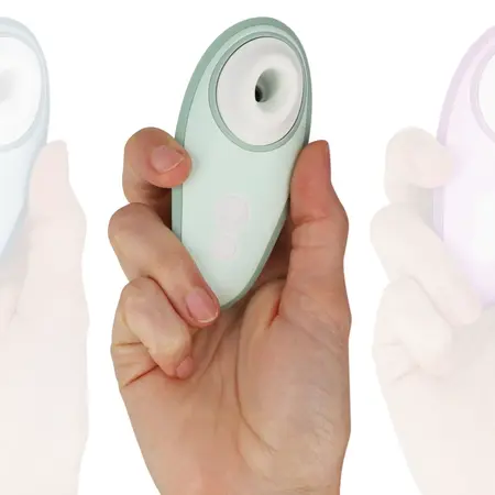 Womanizer Liberty 2 Light Green kompaktni stimulator sa vazdušnim talasima i putnom kutijom