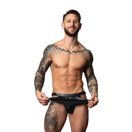 Male Power gladijatorski jockstrap sa suknjom S/M crni, provokativan veš od eko kože