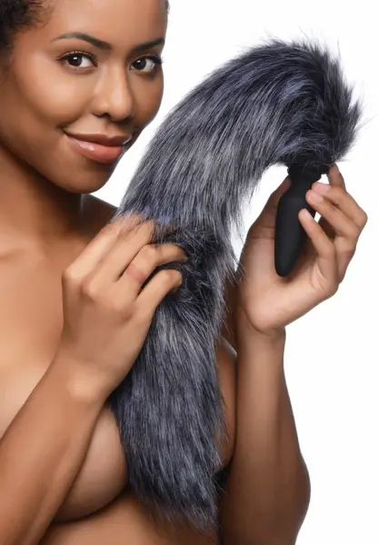 TAILZ Snap-On set intimnih plugova sa 3 zamenjiva repa od veštačkog krzna