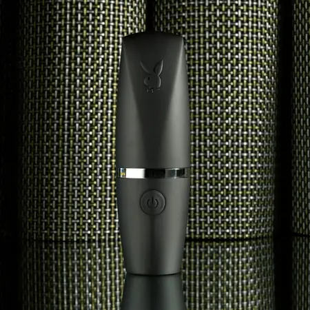 Playboy Excursion intimni vakuumski stimulator u obliku ruža za usne, roze, USB