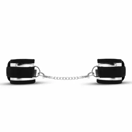Loveboxxx Secret Pleasure Chest Silver Moon set sa vezicama i maskom