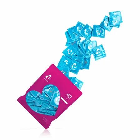 EasyGlide Extra Thin Latex Condoms 40pcs - Anatomical Fit, Ultra Sensitivity