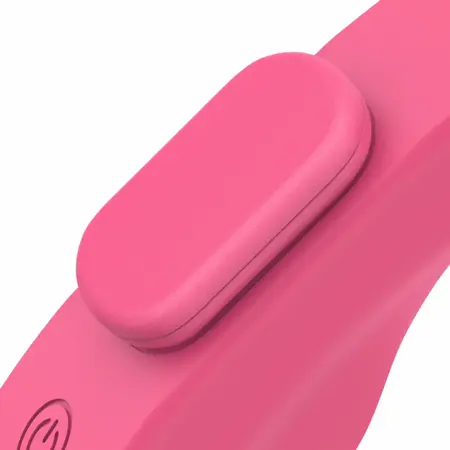 EasyConnect Zara kompaktni stimulator za gaćice na upravljanje preko aplikacije, magnetna kopča, crni
