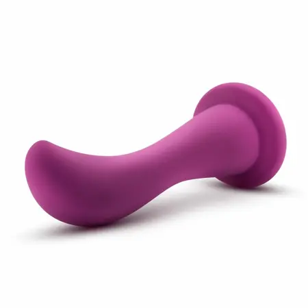 Blush Temptasia Bellatrix silikonski dildo sa vakuum postoljem, boja šljive, 15.8 cm