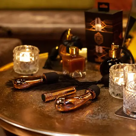 Rosy Gold mini vibrator, kompaktan punjivi model za preciznu stimulaciju