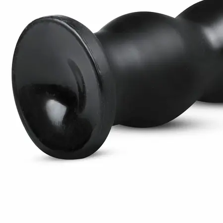 BUTTR Tactical III Veliki rebrasti intimni plug sa ravnom vakuum bazom Crni