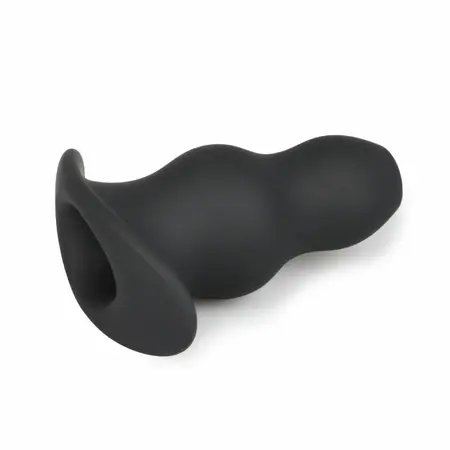 Ouch! Silicone Hollow Plug Medium - Mekan fleksibilan dizajn, crna
