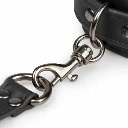 EasyToys podesivi kožni hogtie restraint - crni bondage konektor