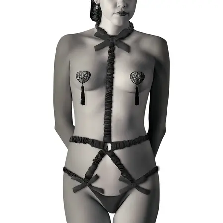 Coquette Chic Desire Elasticni Harness Set sa Navlakama za Bradavice Crni