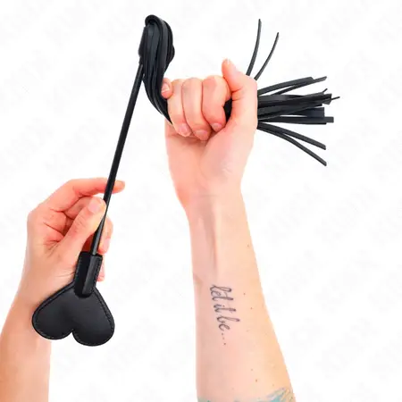KINK Range Heart Paddle 35 cm - Premium Impact Accessory, Black-Red