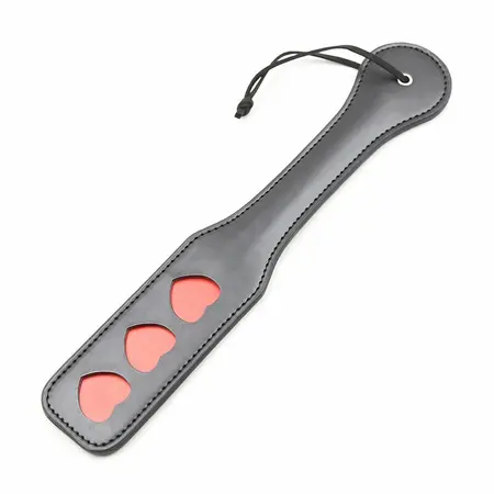 Ohmama Fetish paleta sa srcima - crni PVC dodatak za udarce 32.6 cm