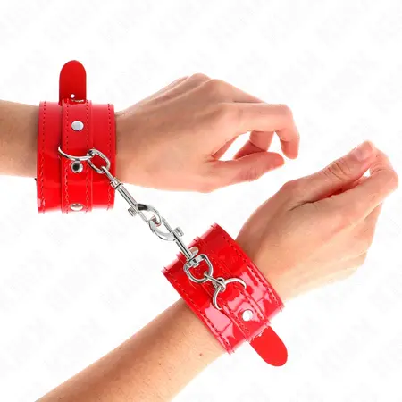 KINK Crvene podesive sjajne lisice za ruke, 23-33 cm - moderan sistem vezivanja